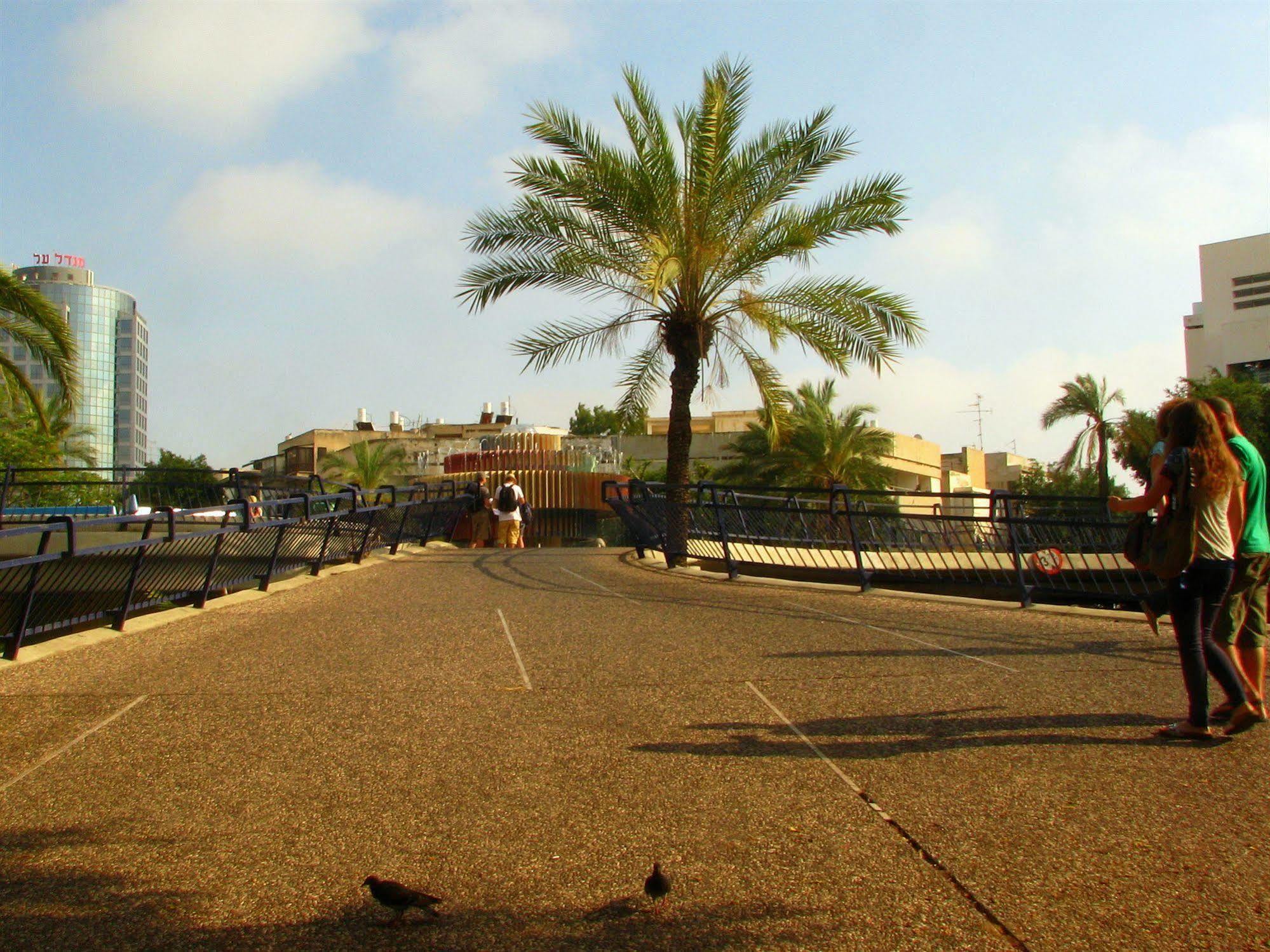 Center Chic Hotel - An Atlas Boutique Hotel Tel Aviv Exterior foto