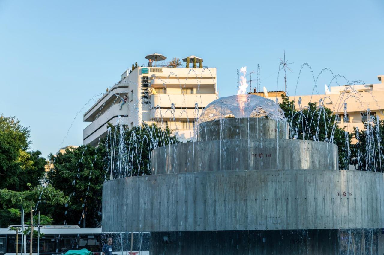 Center Chic Hotel - An Atlas Boutique Hotel Tel Aviv Exterior foto