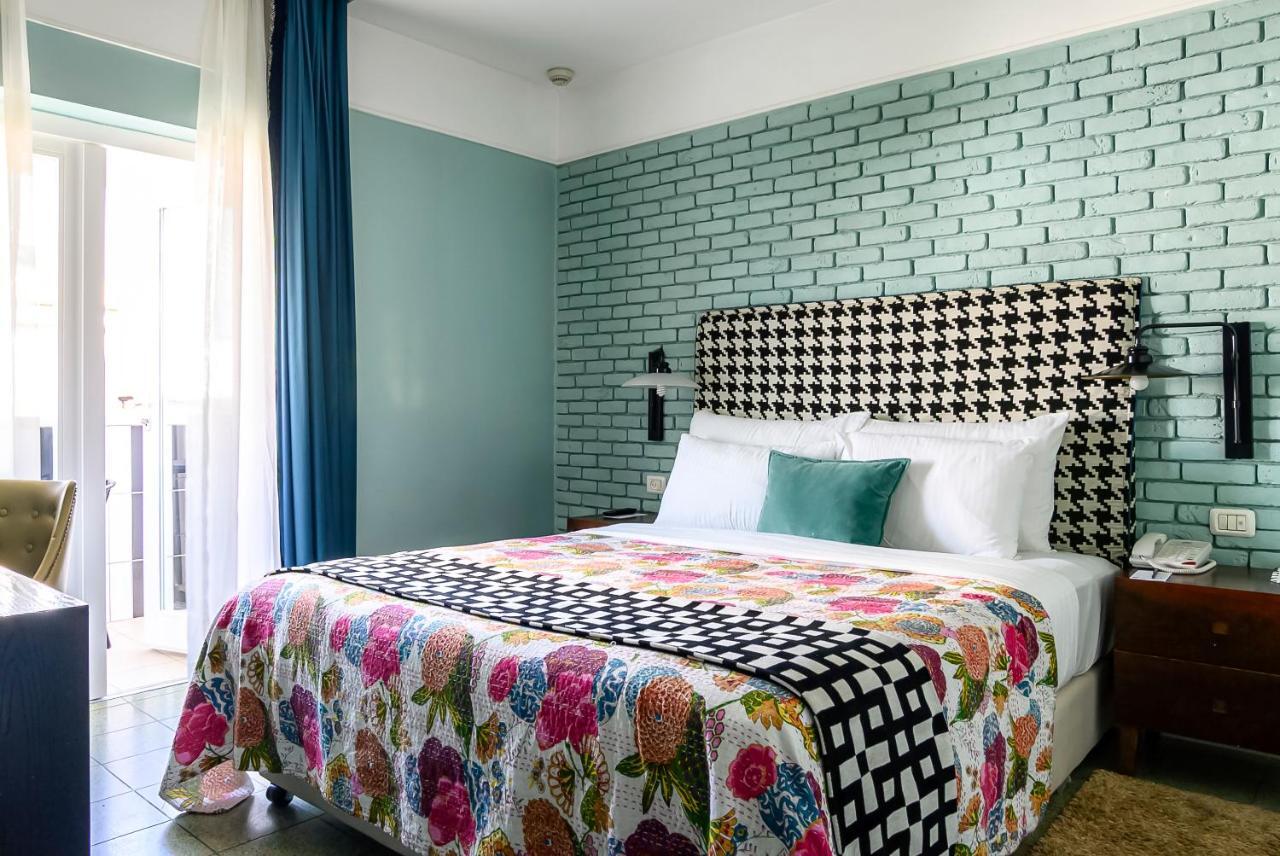 Center Chic Hotel - An Atlas Boutique Hotel Tel Aviv Exterior foto